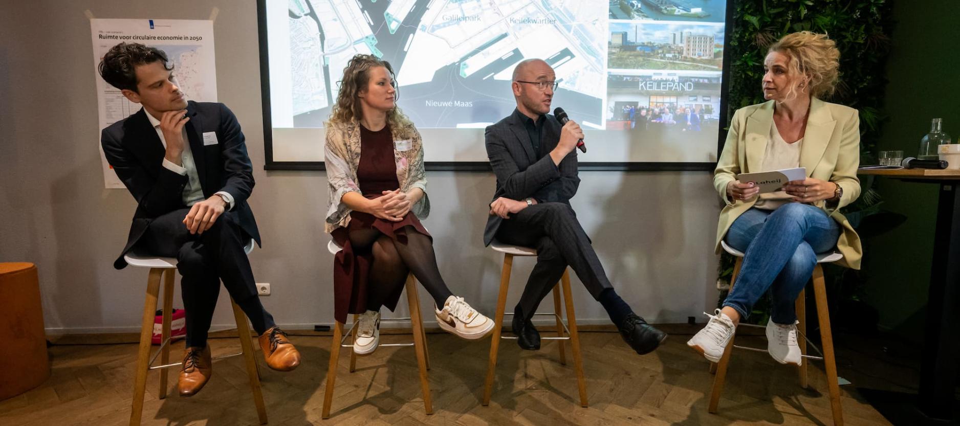 Panel praat over M4H