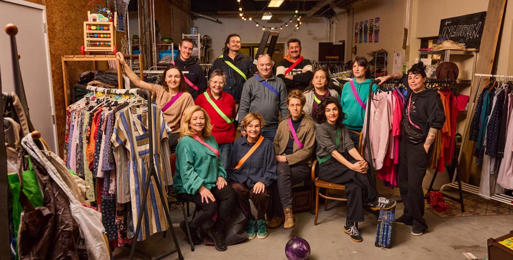 Al deze mensen zorgen voor het succes van de winkel